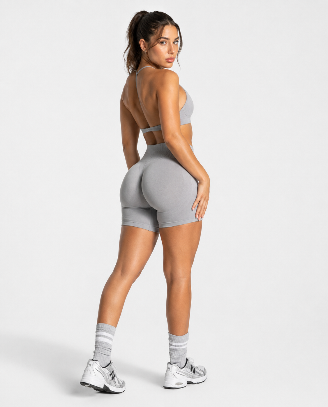 Short Sculpt Scrunch